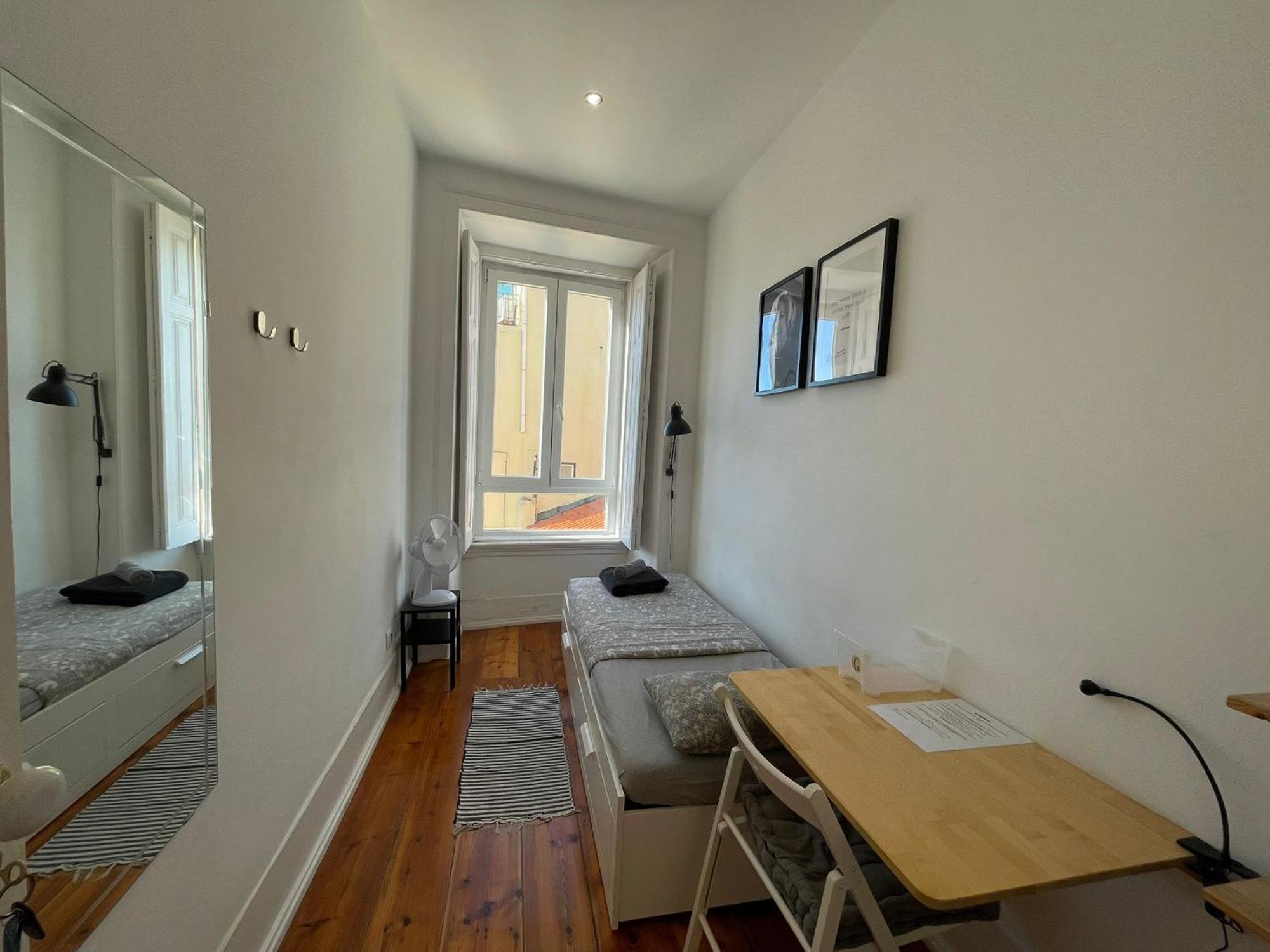 Embassy Arriaga Private Elegance Rooms In Stylish Shared Apartment Lisboa Exterior foto
