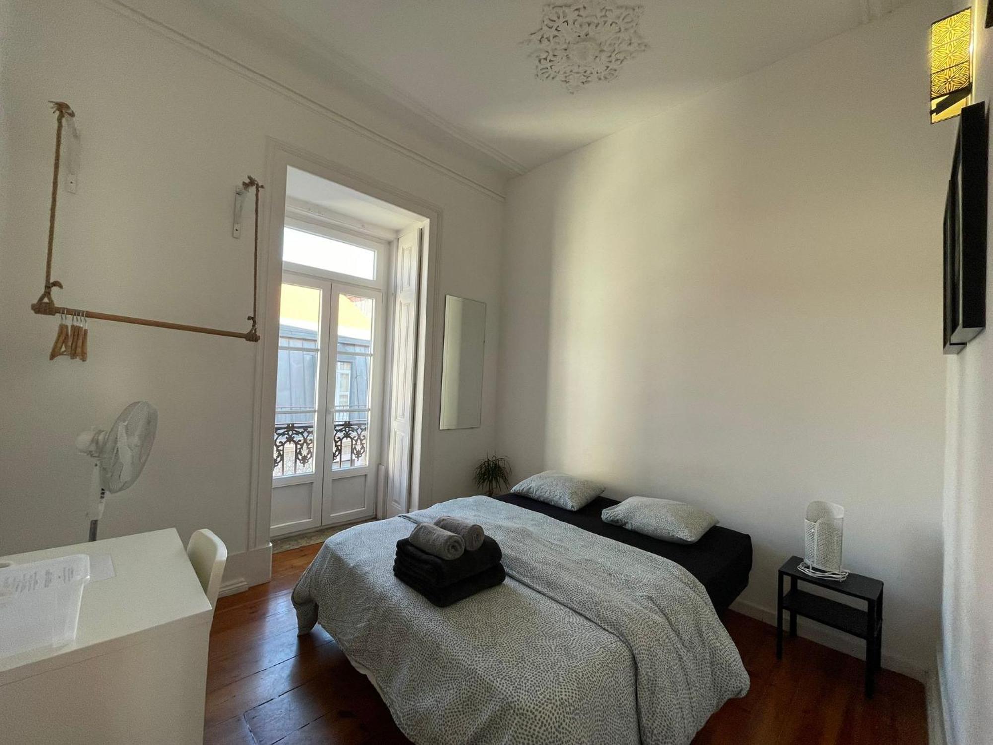 Embassy Arriaga Private Elegance Rooms In Stylish Shared Apartment Lisboa Exterior foto